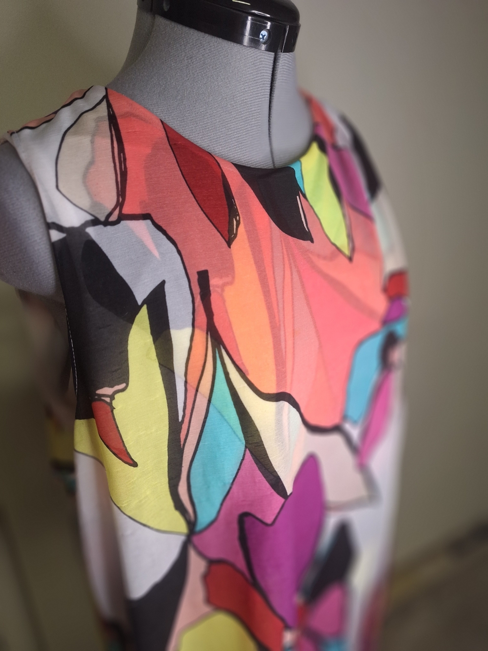 Worthington Multicolor Abstract Sleeveless Top Size Med